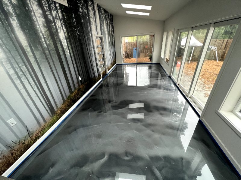Polyaspartic Floor Coating Installers in the GTA: What to Know Before You Hire